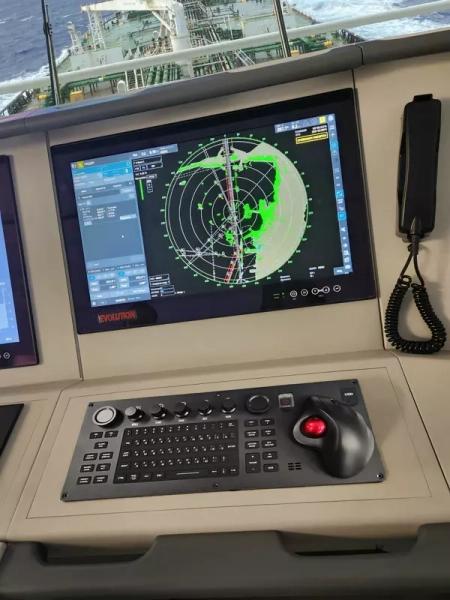 РЛС Pro-Mariner Radar 5000 разработки ЭМЦТ готова к производству