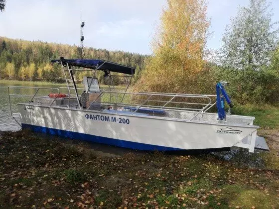 5 новых многофункциональных катеров-бонопостановщиков «Фантом М-200» для АО «Транснефть — Север»